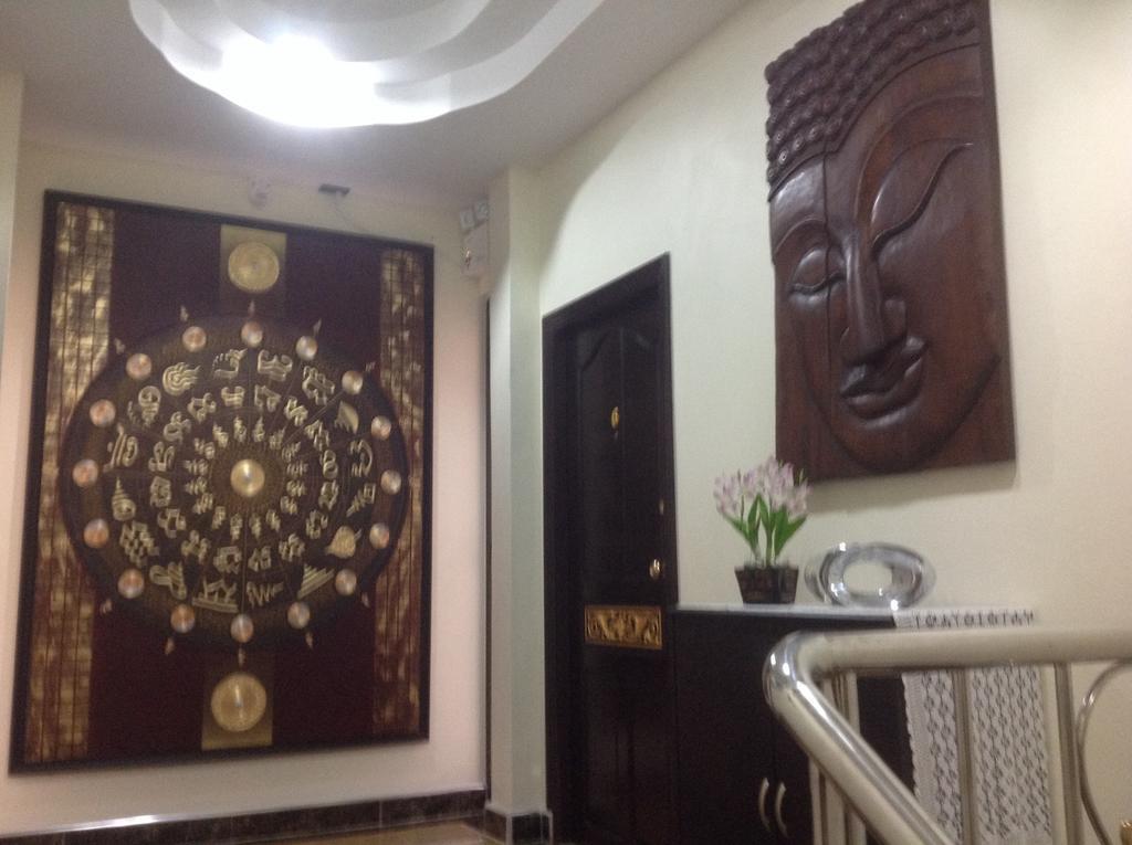Junior Apartment Pattaya Buitenkant foto